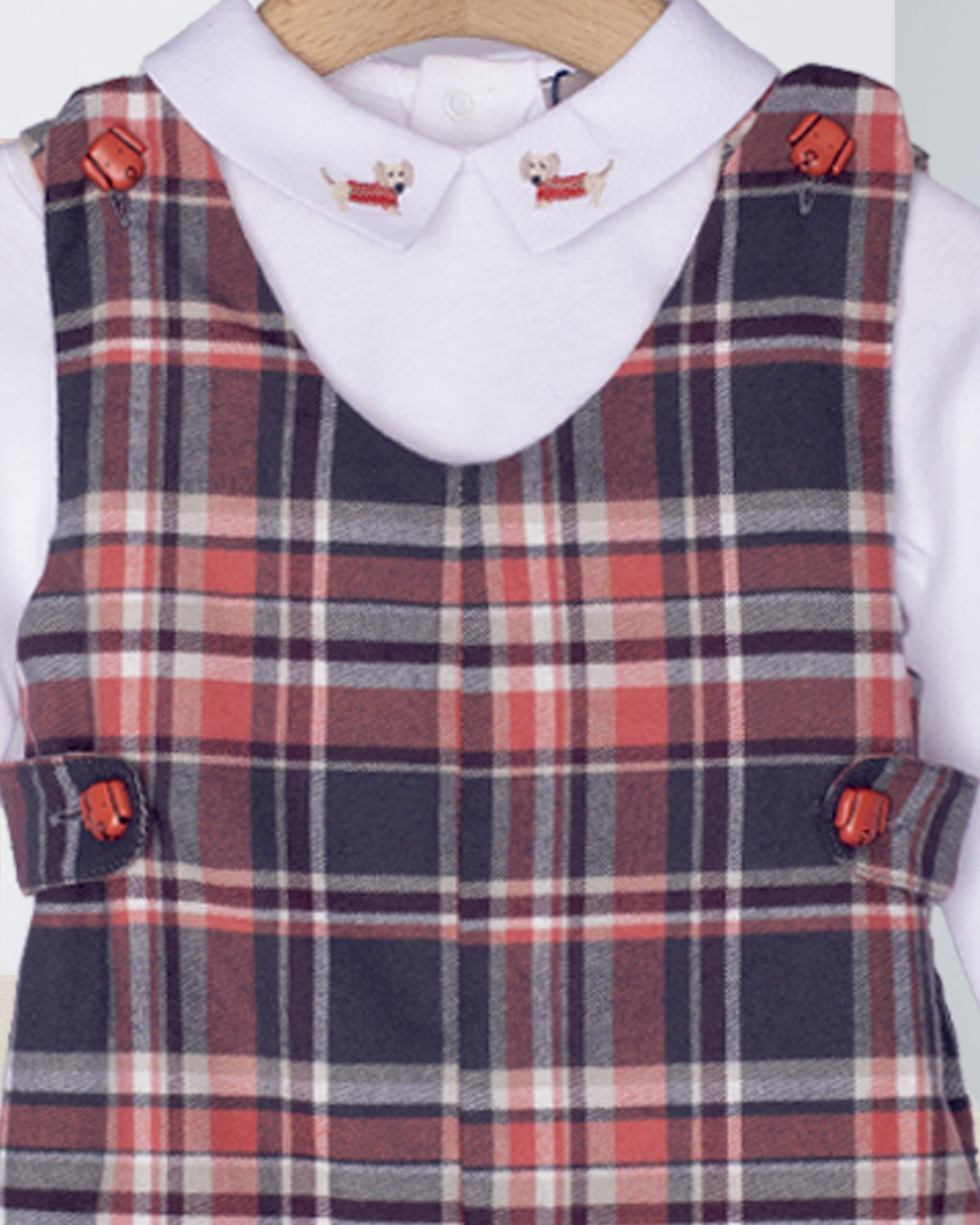 Kennedy Italian Maple Tartan Ourtfit